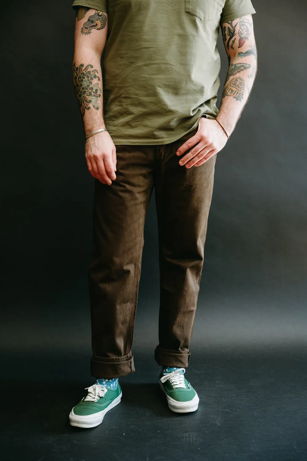 1852S - "Amami Dorozome" Relaxed Tapered Mud Dyed Eastern Jeans - Dark Brown