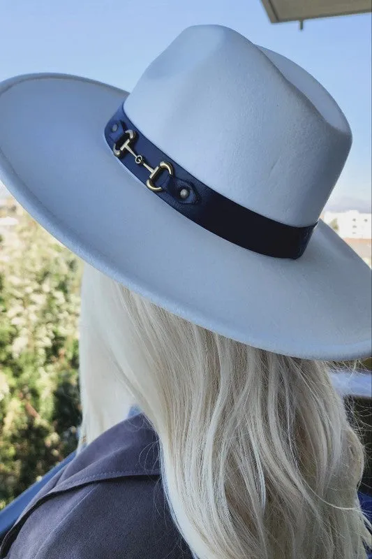 BUCKLE BELT WIDE BRIM FEDORA PANAMA HAT FOR WOMEN