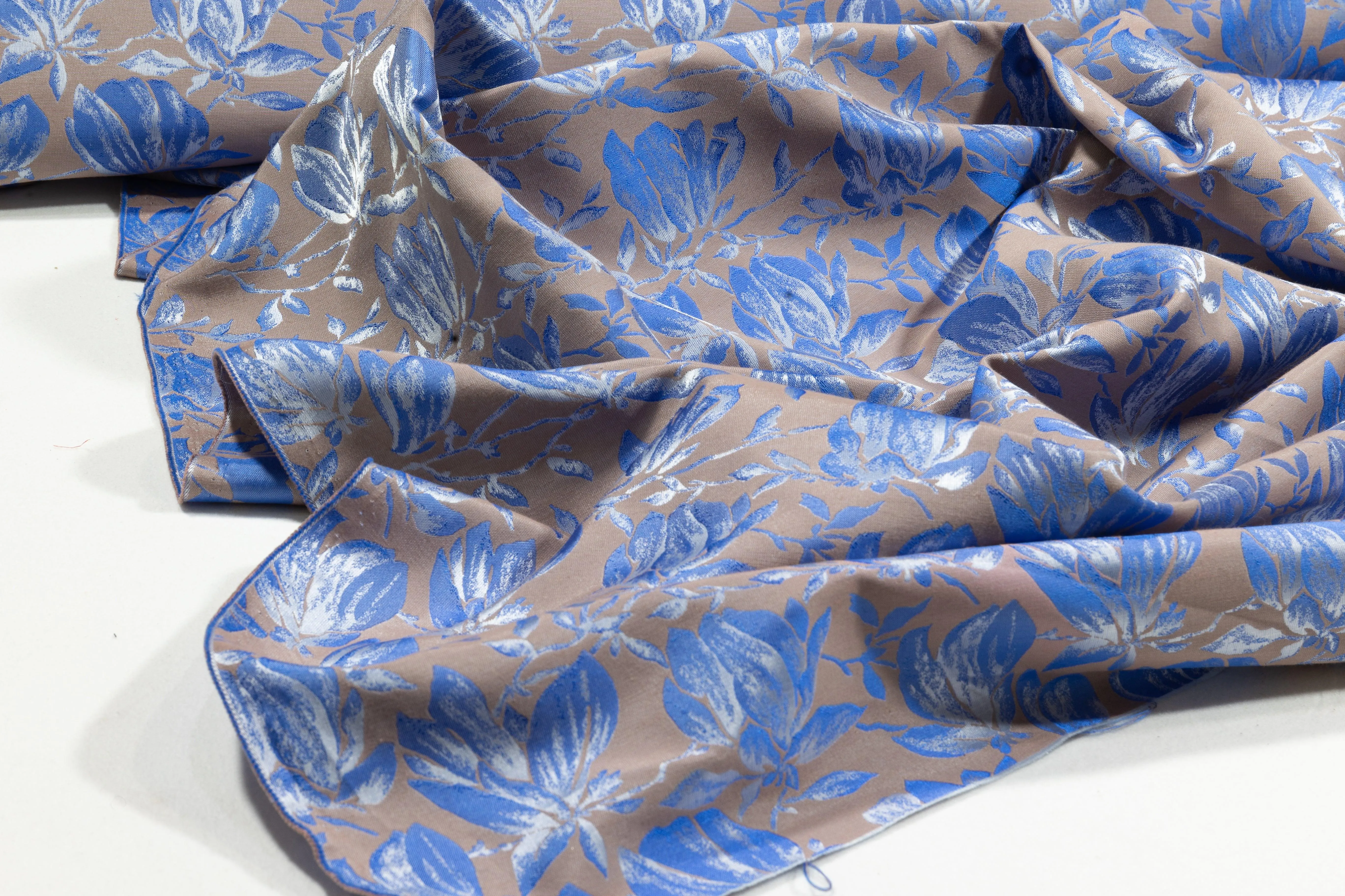 Floral Jacquard - Blue / Taupe