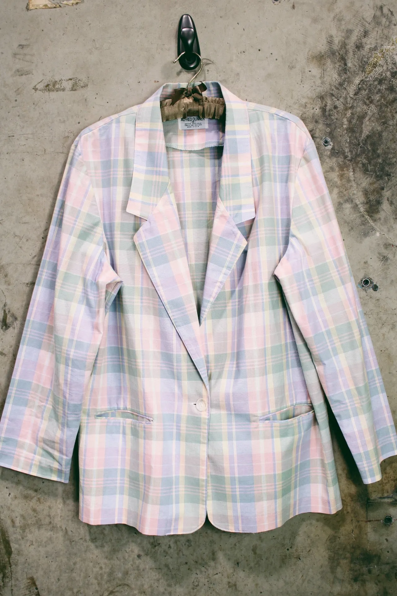 Lightweight Plaid Blazer